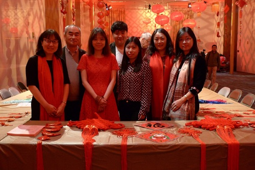 迎猴年市民齊聚藝術(shù)圣殿，慶佳節(jié)孔院同展傳統(tǒng)才藝